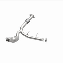Load image into Gallery viewer, MagnaFlow Exhaust Products 280219 OEM Grade Direct-Fit Catalytic Converter for Select Ford Expedition, Lincoln Navigator