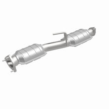 Load image into Gallery viewer, MagnaFlow Exhaust Products 93141 HM Grade Direct-Fit Catalytic Converter for Select Ford Explorer