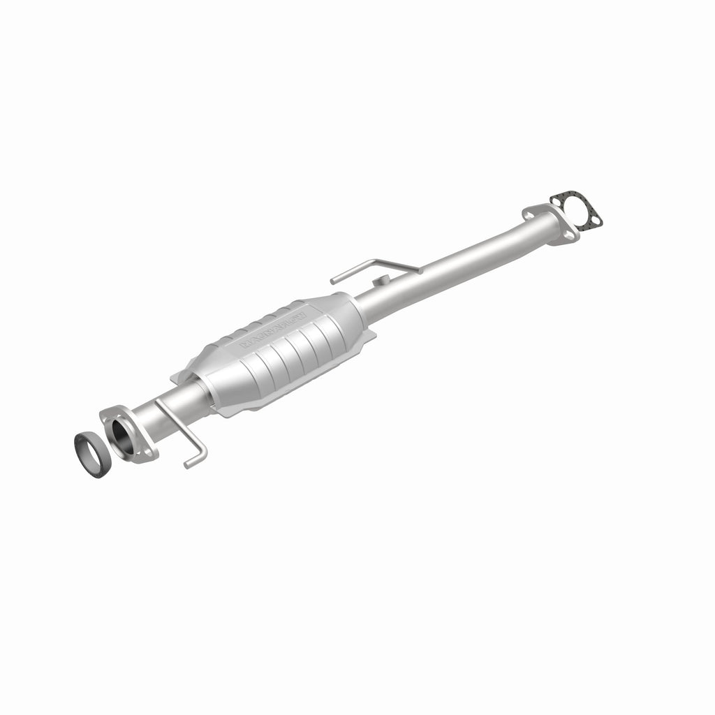 MagnaFlow Exhaust Products 22626 HM Grade Direct-Fit Catalytic Converter for Select Chevrolet Tracker, Geo Tracker, Suzuki Sidekick, Suzuki X-90