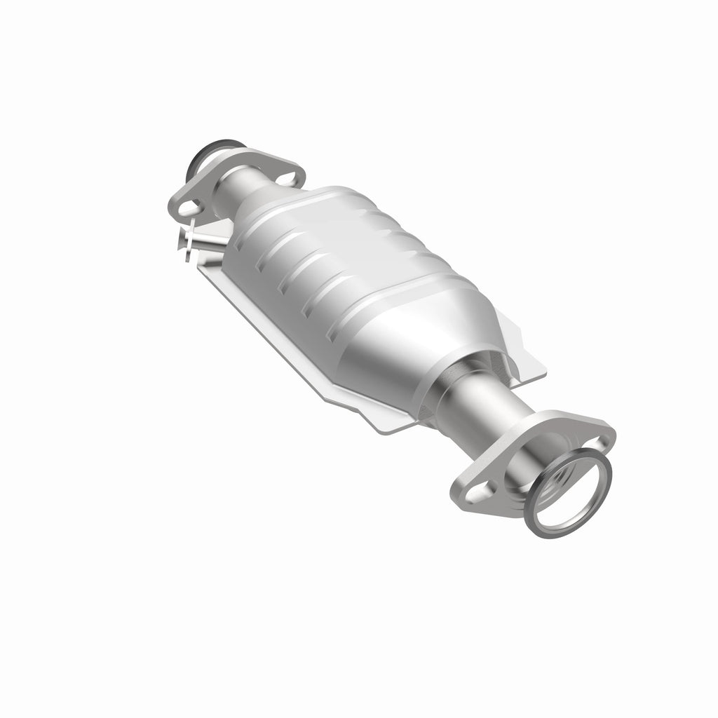 MagnaFlow Exhaust Products 23895 Standard Grade Direct-Fit Catalytic Converter for Select Toyota Pickup