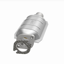Load image into Gallery viewer, MagnaFlow Exhaust Products 441032 California CARB Direct-Fit Catalytic Converter for Select Ford Taurus