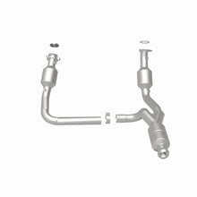 Load image into Gallery viewer, MagnaFlow Exhaust Products 52642 OEM Grade Direct-Fit Catalytic Converter for Select Chevrolet Silverado 1500, Chevrolet Silverado LD, Chevrolet Suburban, Chevrolet Tahoe, GMC Sierra 1500, GMC Sierra Limited, GMC Yukon, GMC Yukon XL