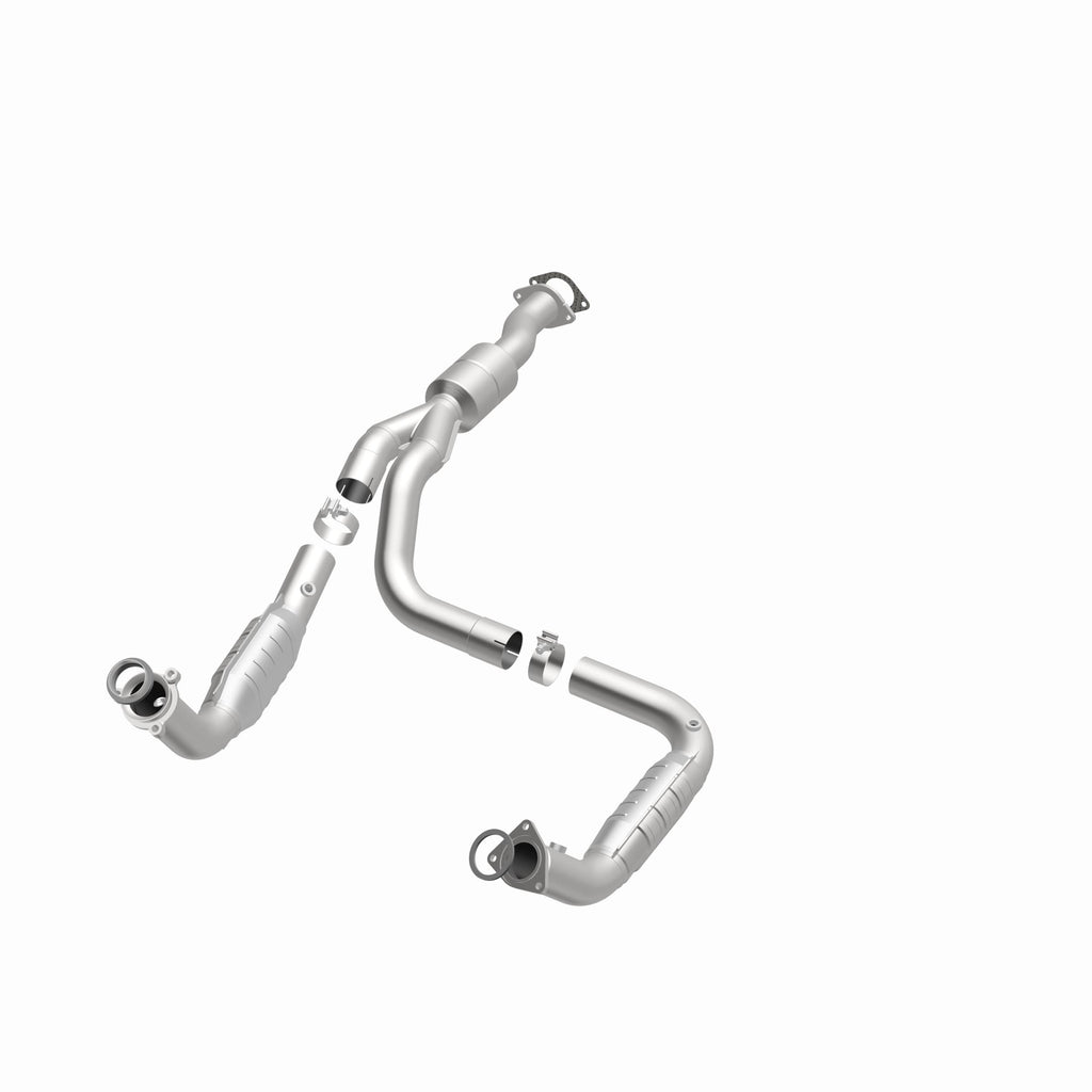MagnaFlow Exhaust Products 52113 OEM Grade Direct-Fit Catalytic Converter for Select Chevrolet Express 2500, Chevrolet Express 3500, Chevrolet Express 4500, GMC Savana 2500, GMC Savana 3500, GMC Savana