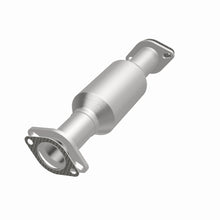 Load image into Gallery viewer, MagnaFlow Exhaust Products 4481445 California CARB Direct-Fit Catalytic Converter for Select Nissan Pickup