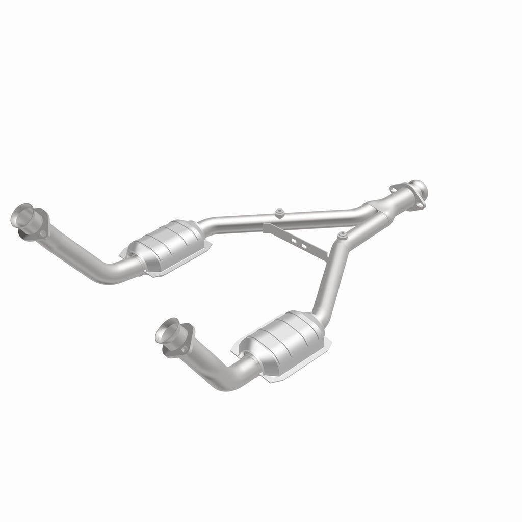 MagnaFlow Exhaust Products 23340 Standard Grade Direct-Fit Catalytic Converter for Select Ford Mustang