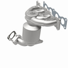 Load image into Gallery viewer, MagnaFlow Exhaust Products 22-084 OEM Grade Manifold Catalytic Converter for Select Hyundai Santa Fe, Hyundai Tucson, Kia Sorento, Kia Sportage