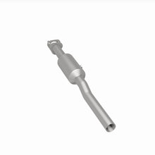 Load image into Gallery viewer, MagnaFlow Exhaust Products 280448 OEM Grade Direct-Fit Catalytic Converter for Select Ford E-450 Super Duty