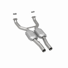Load image into Gallery viewer, MagnaFlow Exhaust Products 4481988 California CARB Direct-Fit Catalytic Converter for Select Chevrolet Corvette