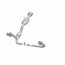 Load image into Gallery viewer, MagnaFlow Exhaust Products 49481 OEM Grade Direct-Fit Catalytic Converter for Select Chevrolet S10, GMC Sonoma