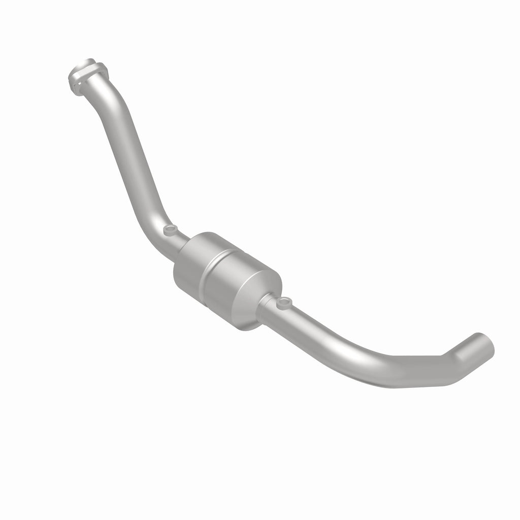MagnaFlow Exhaust Products 49497 OEM Grade Direct-Fit Catalytic Converter for Select Dodge Durango