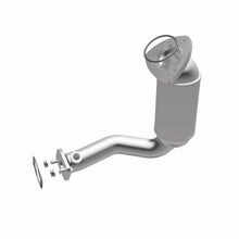 Load image into Gallery viewer, MagnaFlow Exhaust Products 52097 OEM Grade Direct-Fit Catalytic Converter for Select Chevrolet Equinox, Pontiac Torrent, Suzuki XL-7