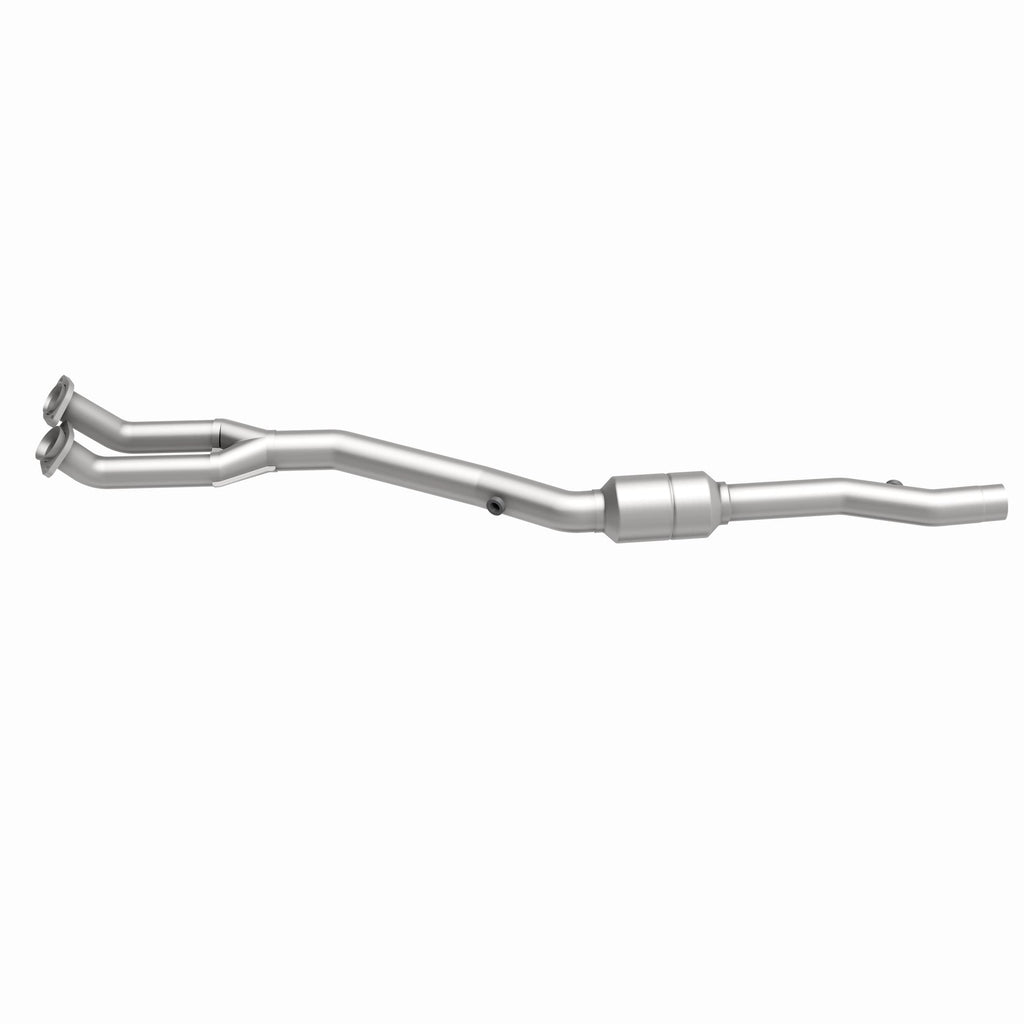 MagnaFlow Exhaust Products 4481687 California CARB Direct-Fit Catalytic Converter for Select BMW 840Ci