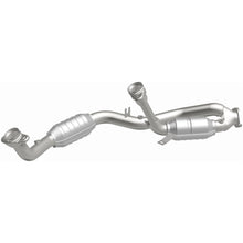 Load image into Gallery viewer, MagnaFlow Exhaust Products 23533 HM Grade Direct-Fit Catalytic Converter for Select Ford Taurus