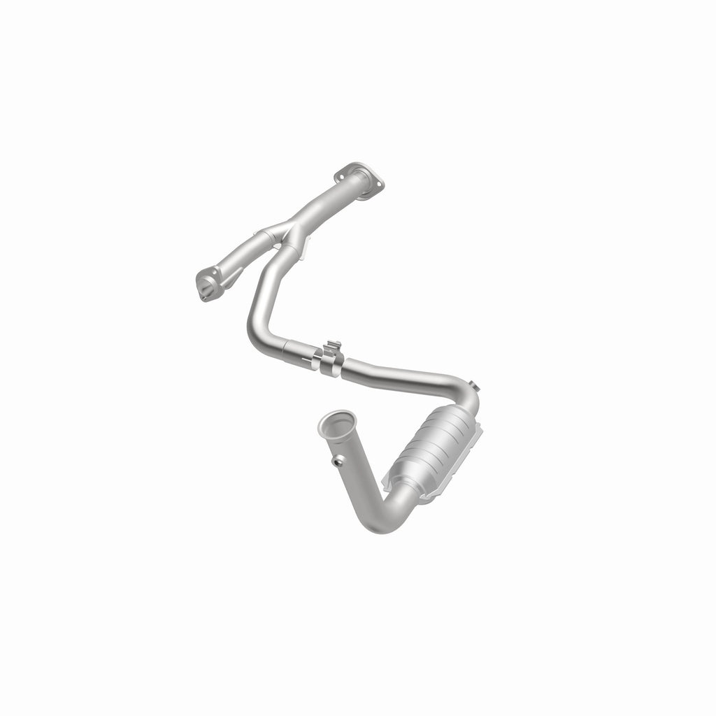 MagnaFlow Exhaust Products 93382 HM Grade Direct-Fit Catalytic Converter for Select Jeep Liberty