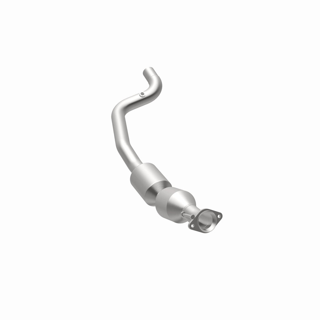 MagnaFlow Exhaust Products 21-536 OEM Grade Direct-Fit Catalytic Converter for Select Land Rover Range Rover, Land Rover Range Rover Sport