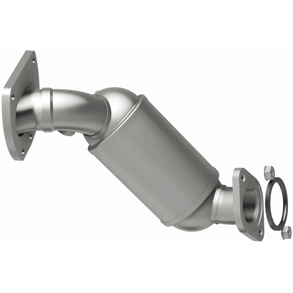 MagnaFlow Exhaust Products 22-270 OEM Grade Manifold Catalytic Converter for Select Toyota Highlander