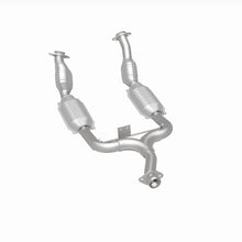 Load image into Gallery viewer, MagnaFlow Exhaust Products 441108 California CARB Direct-Fit Catalytic Converter for Select Ford Mustang