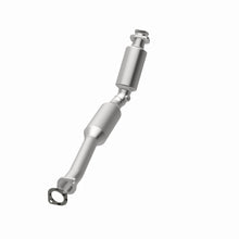 Load image into Gallery viewer, MagnaFlow Exhaust Products 5411010 California CARB Direct-Fit Catalytic Converter for Select Ford Crown Victoria, Lincoln Town Car, Mercury Grand Marquis