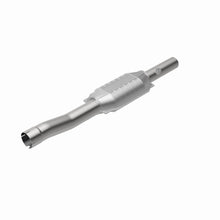 Load image into Gallery viewer, MagnaFlow Exhaust Products 49096 OEM Grade Direct-Fit Catalytic Converter for Select Jeep Grand Cherokee