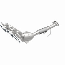 Load image into Gallery viewer, MagnaFlow Exhaust Products 5531165 California CARB Manifold Catalytic Converter for Select Ford Fusion