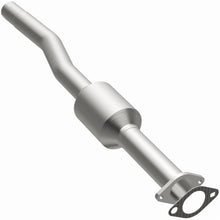 Load image into Gallery viewer, MagnaFlow Exhaust Products 5592804 California CARB Direct-Fit Catalytic Converter for Select Chevrolet Captiva Sport, Chevrolet Equinox, GMC Terrain