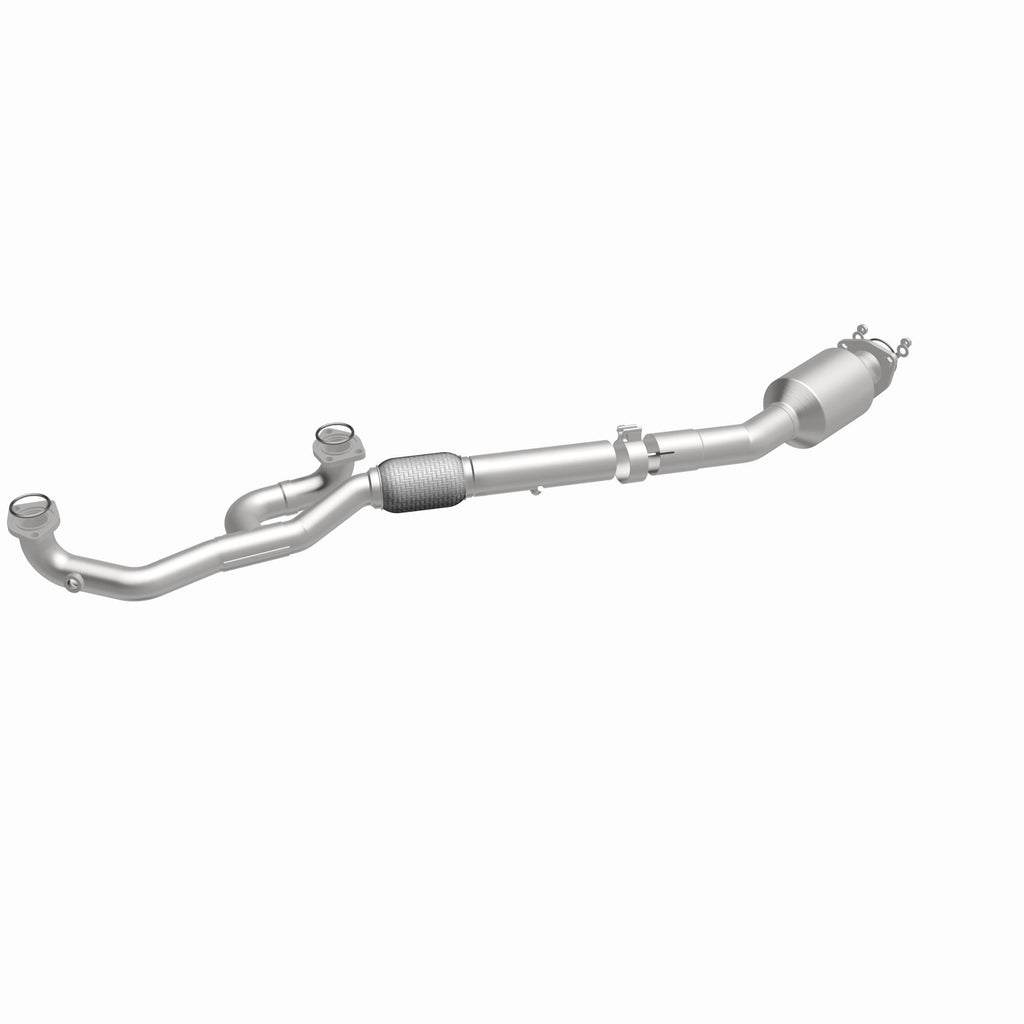 MagnaFlow Exhaust Products 280126 OEM Grade Direct-Fit Catalytic Converter for Select Honda Odyssey