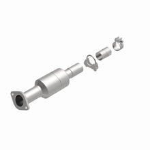 Load image into Gallery viewer, MagnaFlow Exhaust Products 5571924 California CARB Direct-Fit Catalytic Converter for Select Hyundai Accent, Hyundai Veloster, Kia Rio, Kia Soul