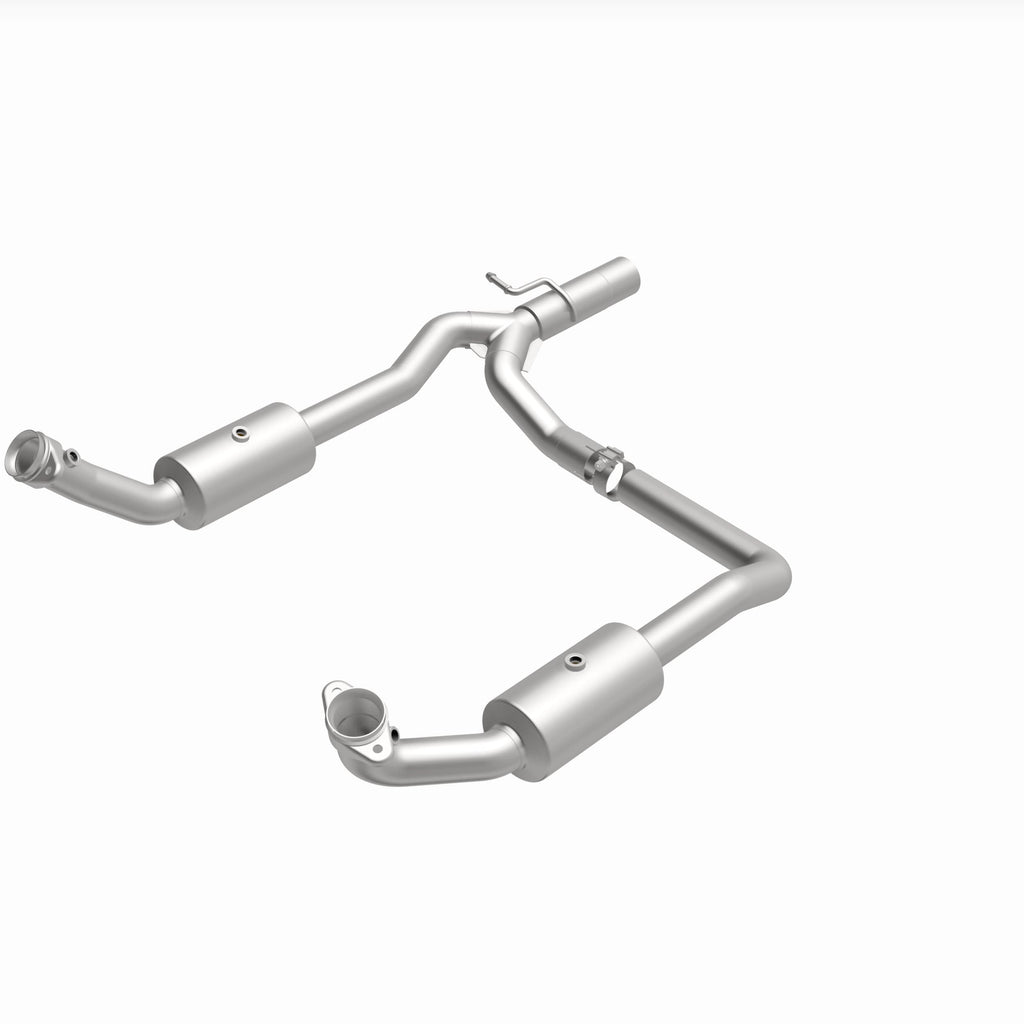 MagnaFlow Exhaust Products 5551599 California CARB Direct-Fit Catalytic Converter for Select Ford E-350 Super Duty