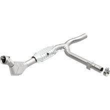 Load image into Gallery viewer, MagnaFlow Exhaust Products 447136 California CARB Direct-Fit Catalytic Converter for Select Ford F-150