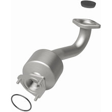 Load image into Gallery viewer, MagnaFlow Exhaust Products 21-979 OEM Grade Direct-Fit Catalytic Converter for Select Honda HR-V