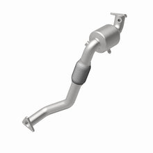 Load image into Gallery viewer, MagnaFlow Exhaust Products 5481947 California CARB Direct-Fit Catalytic Converter for Select Audi Q7, Volkswagen Touareg