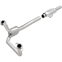 Load image into Gallery viewer, MagnaFlow Exhaust Products 334307 California CARB Direct-Fit Catalytic Converter for Select Ford Bronco, Ford F-150, Ford F-250