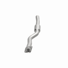 Load image into Gallery viewer, MagnaFlow Exhaust Products 5421173 California CARB Direct-Fit Catalytic Converter for Select Cadillac CTS