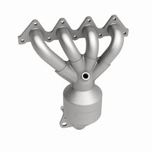 Load image into Gallery viewer, MagnaFlow Exhaust Products 51321 OEM Grade Manifold Catalytic Converter for Select Hyundai Accent, Kia Rio, Kia Rio5