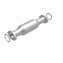 Load image into Gallery viewer, MagnaFlow Exhaust Products 4481609 California CARB Direct-Fit Catalytic Converter for Select Toyota Tacoma