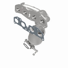 Load image into Gallery viewer, MagnaFlow Exhaust Products 5582295 California CARB Manifold Catalytic Converter for Select Nissan Rogue, Nissan Rogue Select