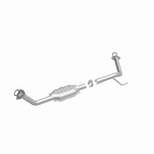 Load image into Gallery viewer, MagnaFlow Exhaust Products 24880 HM Grade Direct-Fit Catalytic Converter for Select Toyota Sequoia