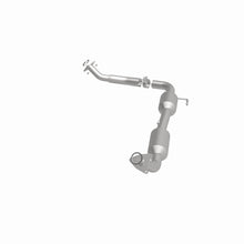 Load image into Gallery viewer, MagnaFlow Exhaust Products 5481625 California CARB Direct-Fit Catalytic Converter for Select Toyota Tundra