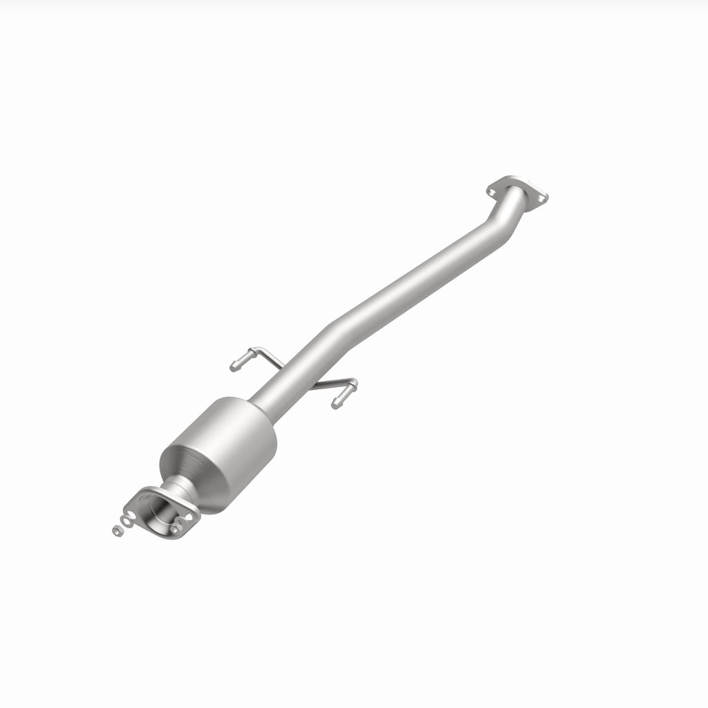 MagnaFlow Exhaust Products 280116 OEM Grade Direct-Fit Catalytic Converter for Select Toyota Highlander