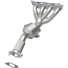 Load image into Gallery viewer, MagnaFlow Exhaust Products 5531552 California CARB Manifold Catalytic Converter for Select Ford Fiesta