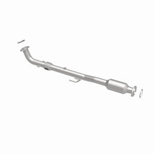 Load image into Gallery viewer, MagnaFlow Exhaust Products 5571435 California CARB Direct-Fit Catalytic Converter for Select Toyota Camry
