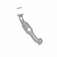 Load image into Gallery viewer, MagnaFlow Exhaust Products 5461689 California CARB Direct-Fit Catalytic Converter for Select Pontiac G8