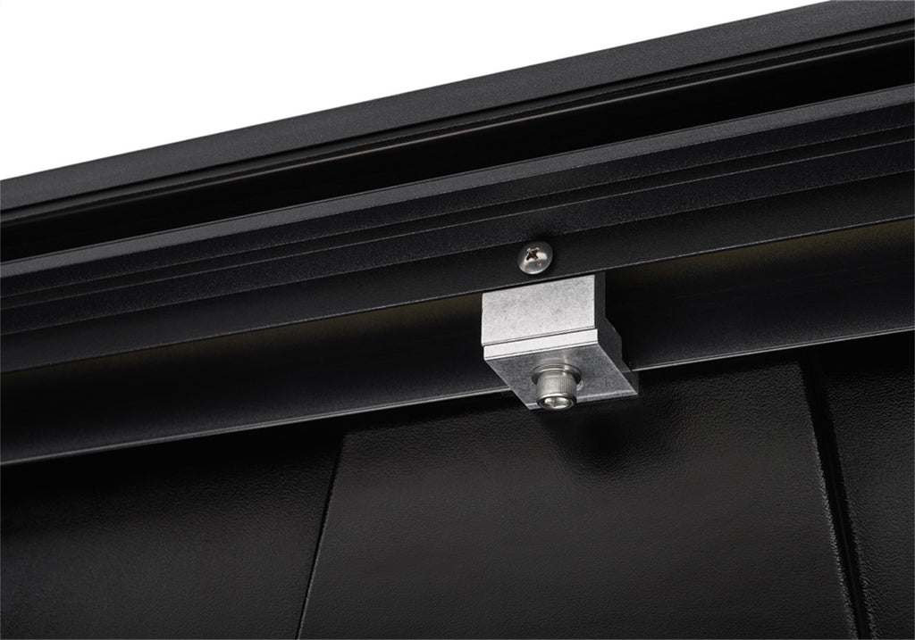 Roll N Lock 575A-XT A-Series XT-22-26 Tundra 5ft.7in. w/out Trail Special Edtn Strg Bxs for Select Toyota Tundra