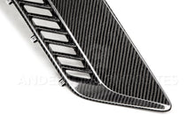 Load image into Gallery viewer, Anderson Composites AC-FFI14CHC7-Z6 Grille / Fender Vent / Body Badge Kit for Select Chevrolet Corvette