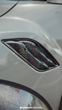 Load image into Gallery viewer, Anderson Composites AC-FFI17FDRA Fender Vent for Select Ford F-150