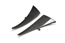 Load image into Gallery viewer, Anderson Composites AC-FMG14CHC7-OE Mud Flap for Select Chevrolet Corvette
