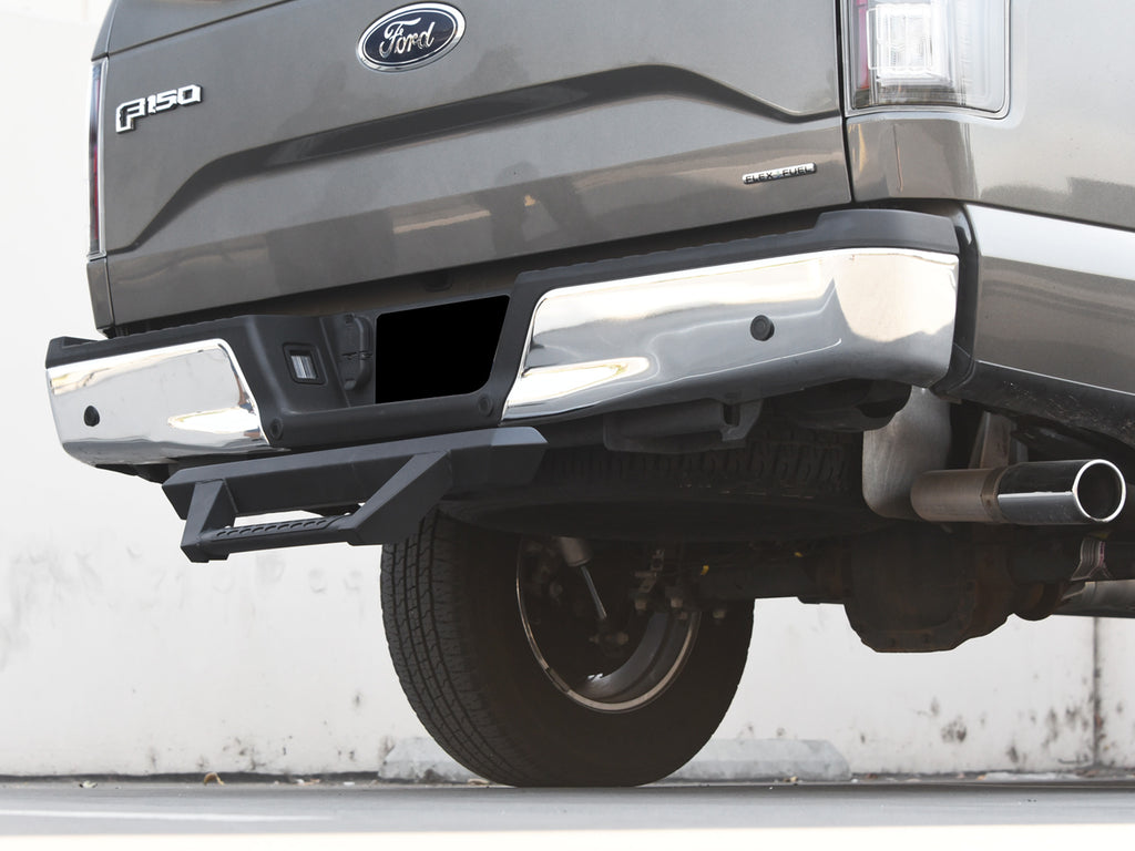 Armordillo 7180321 Armordillo 2" Receiver AR Style Rear Hitch Step - Black for Select Chevrolet Silverado 1500, Chevrolet Silverado 2500, Chevrolet Silverado HD, Chevrolet Silverado 3500, Chevrolet Silverado HD, Chevrolet Suburban, Chevrolet Suburban