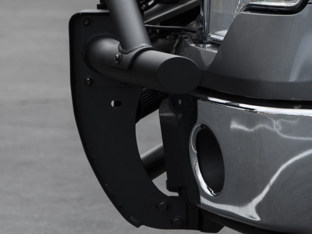 Armordillo 7168459 Grill Guard for Select Chevrolet Silverado