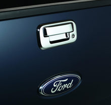 Load image into Gallery viewer, Auto Ventshade AVS 686552 Chrome Tailgate Handle Cover for Select Ford F-150, Ford F-150 Heritage, Ford F-250, Ford F-250 Super Duty, Ford F-350 Super Duty, Ford F-450 Super Duty, Ford F-550 Super Duty