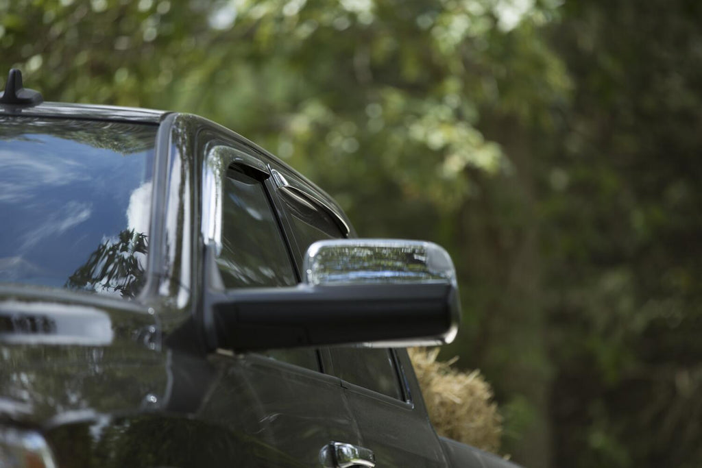 Auto Ventshade AVS 684806 Ventvisor Deflector; Chrome; Outside Mount; 4 pc. for Select Ram